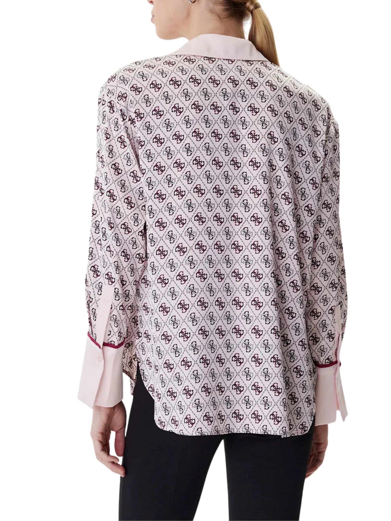 Camicia maniche lunghe Guess donna modello alexandra stampa 4gG allover rosa - Image 2