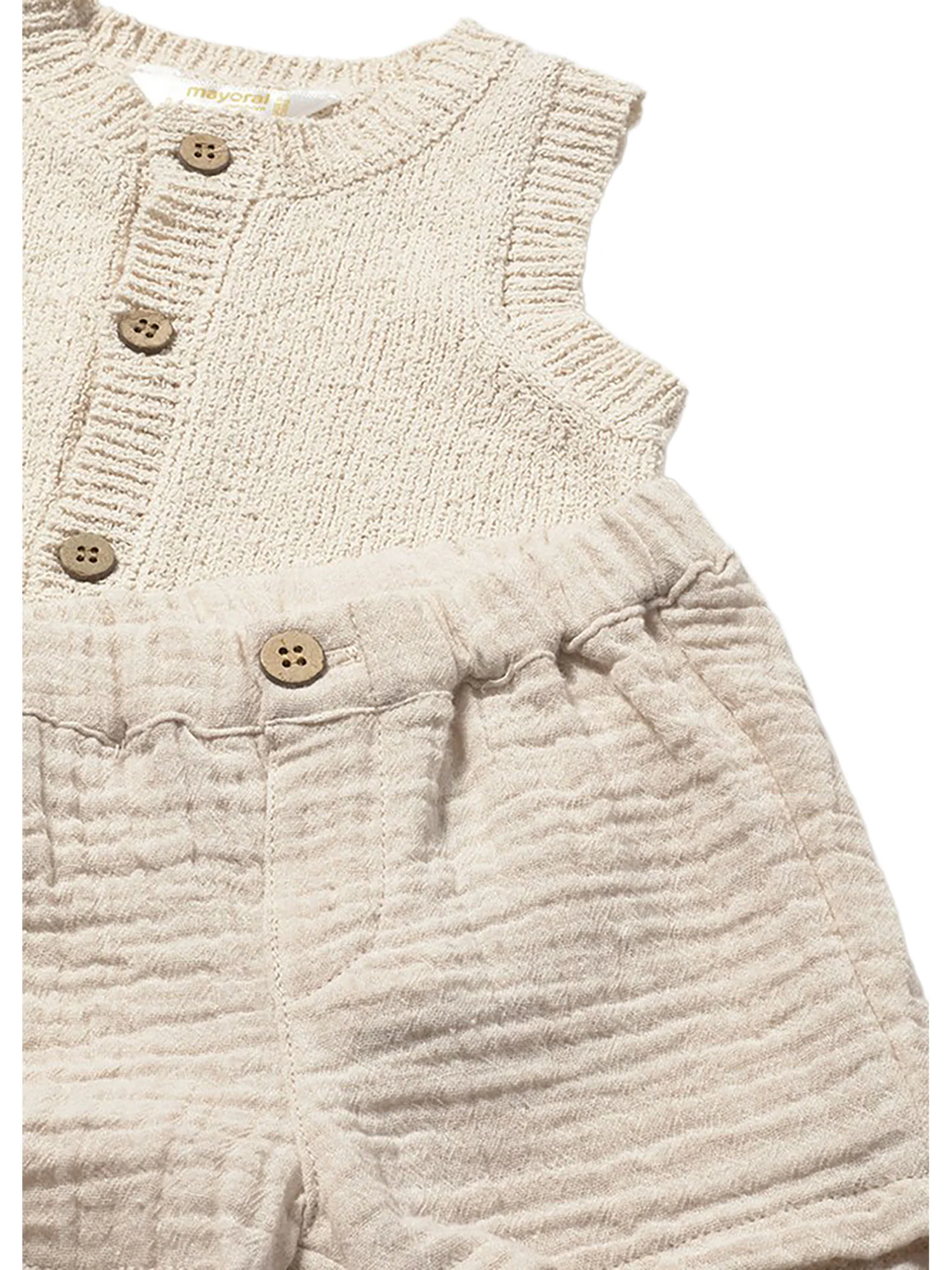 Completo Mayoral Neonato gilet, t-shirt e shorts in cotone grano - Image 4