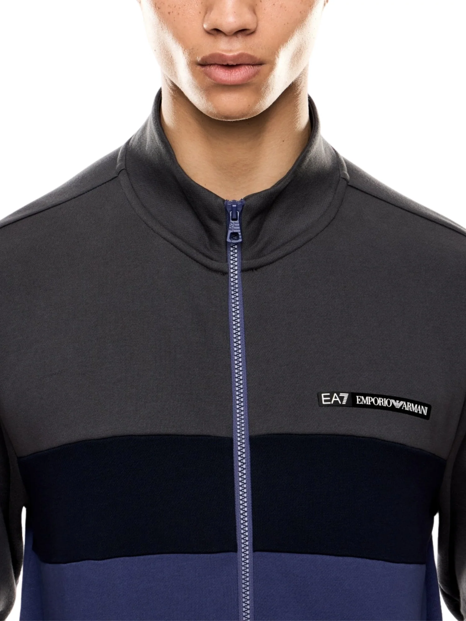 Felpa con cappuccio con logo manica EA7 uomo asfalto - Image 3