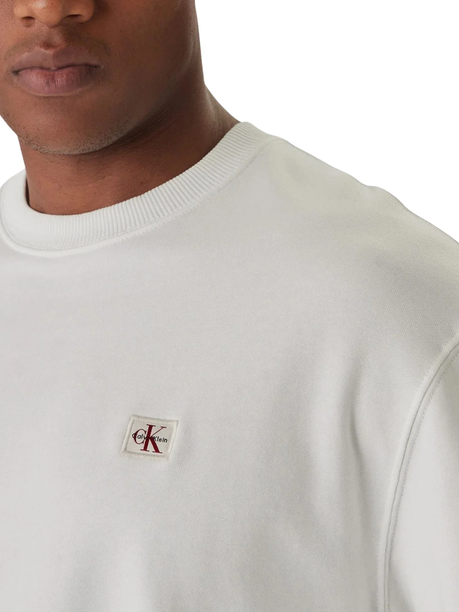 Felpa con maniche lunghe Calvin Klein Jeans modello badge 350terry bianco - Image 3