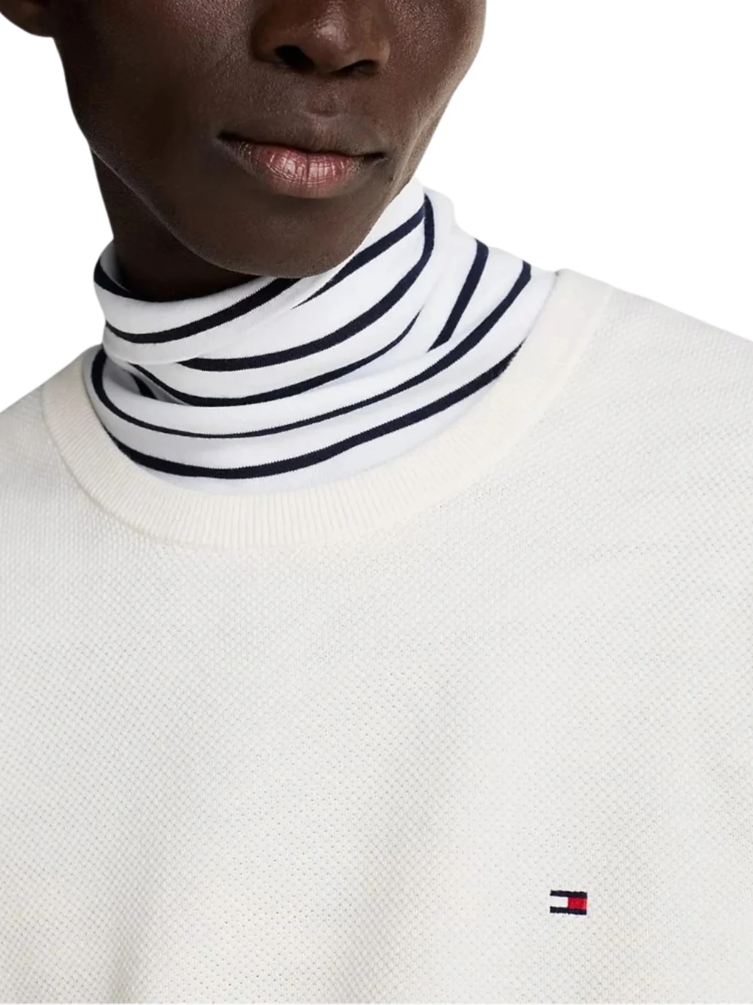Maglia a girocollo con maniche lunghe Tommy Hilfiger modello essential structure avorio - Image 4