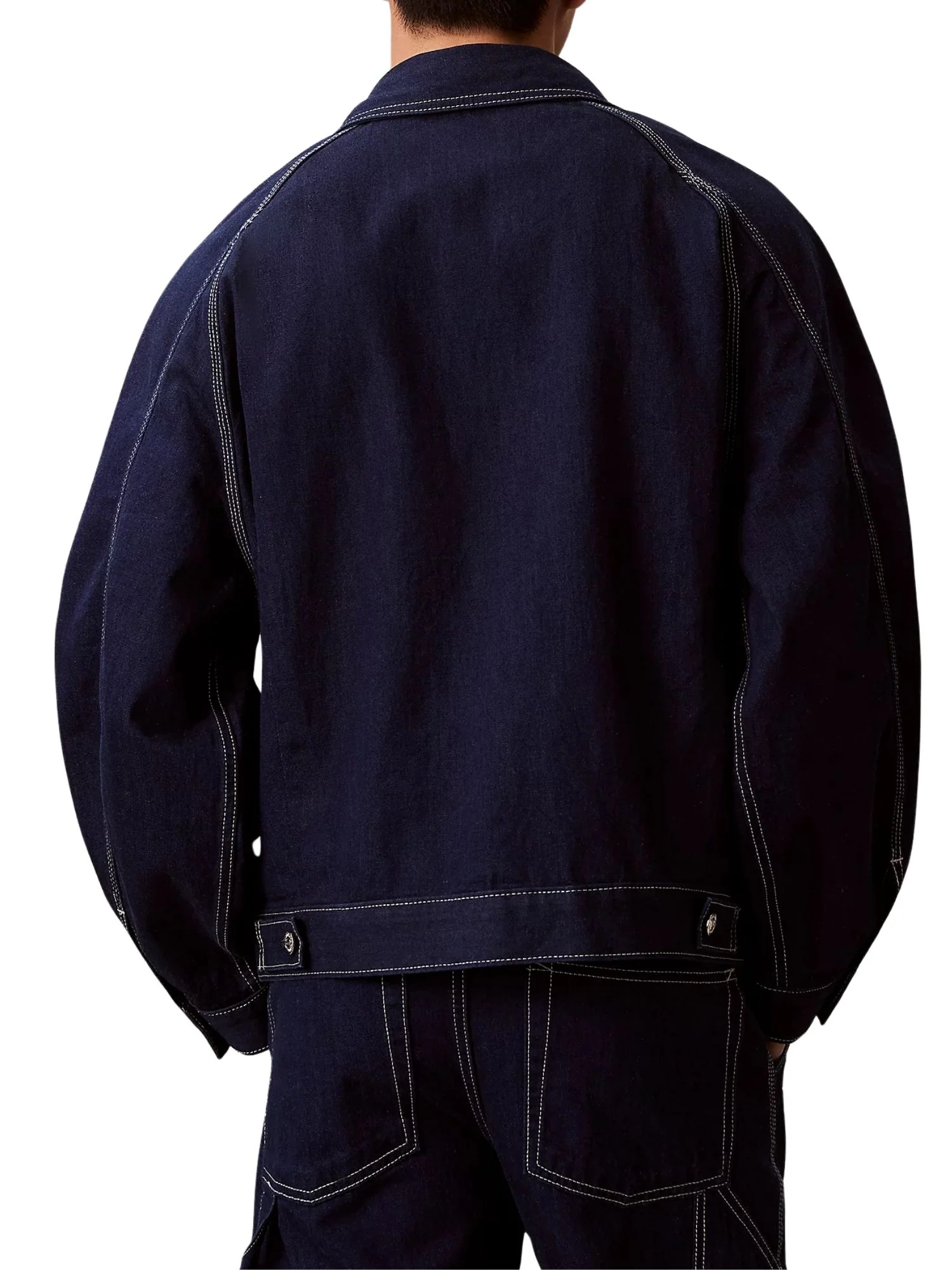 Giubbino con bottoni Calvin Klein Jeans modello darted workwear denim scuro - Image 2