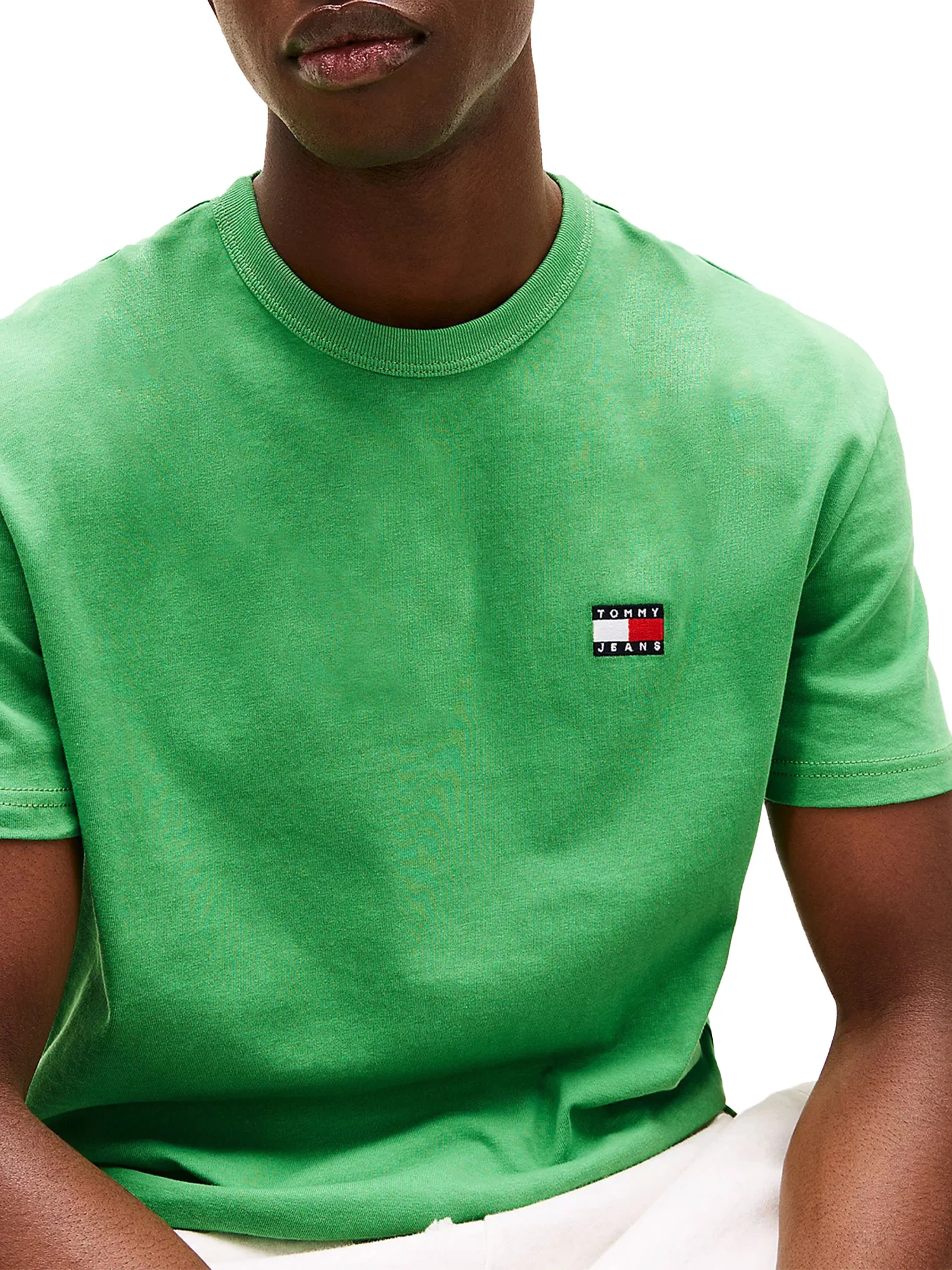 T-shirt TJM regular fit e logo badge verde - Image 3