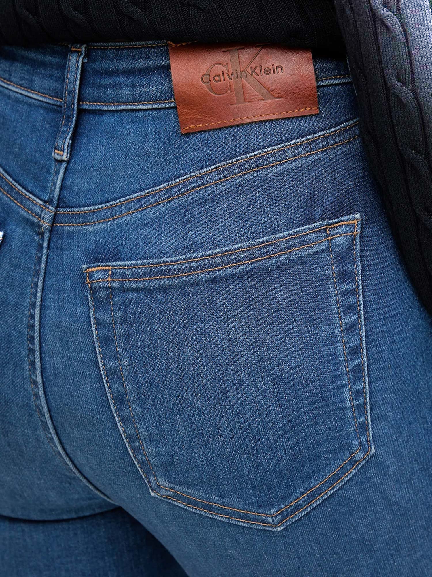 Jeans Calvin Klein Skinny Fit a vita alta denim medio - Image 3