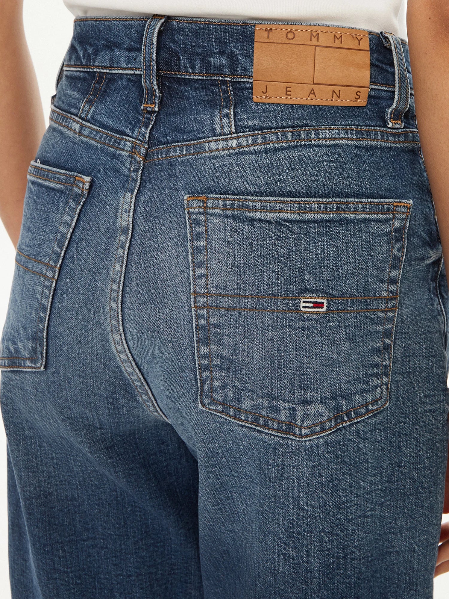 Jeans mom vita alta in denim scuro - Image 4