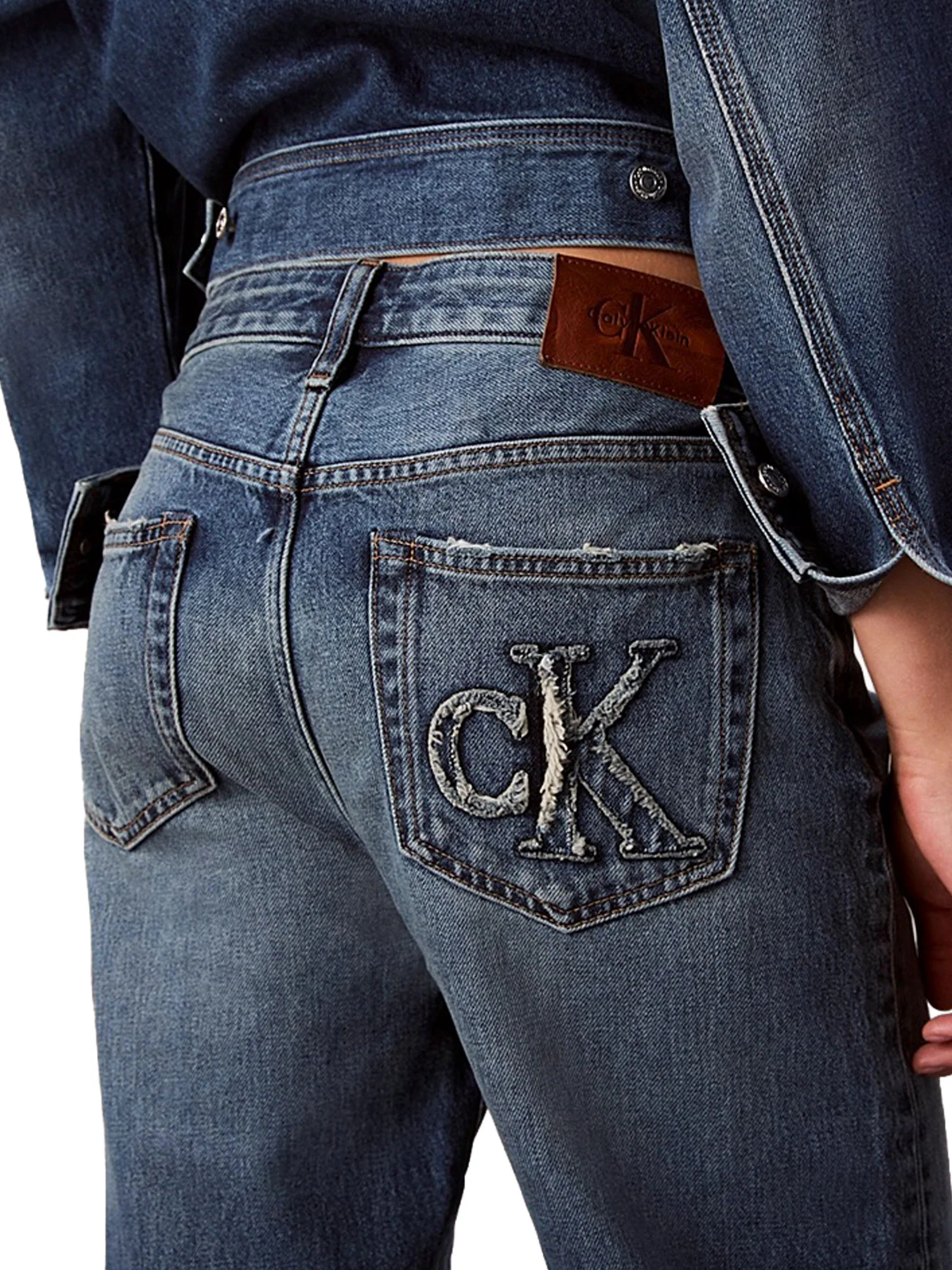 Jeans Calvin Klein modello 90s straight
 Denim medio - Image 4