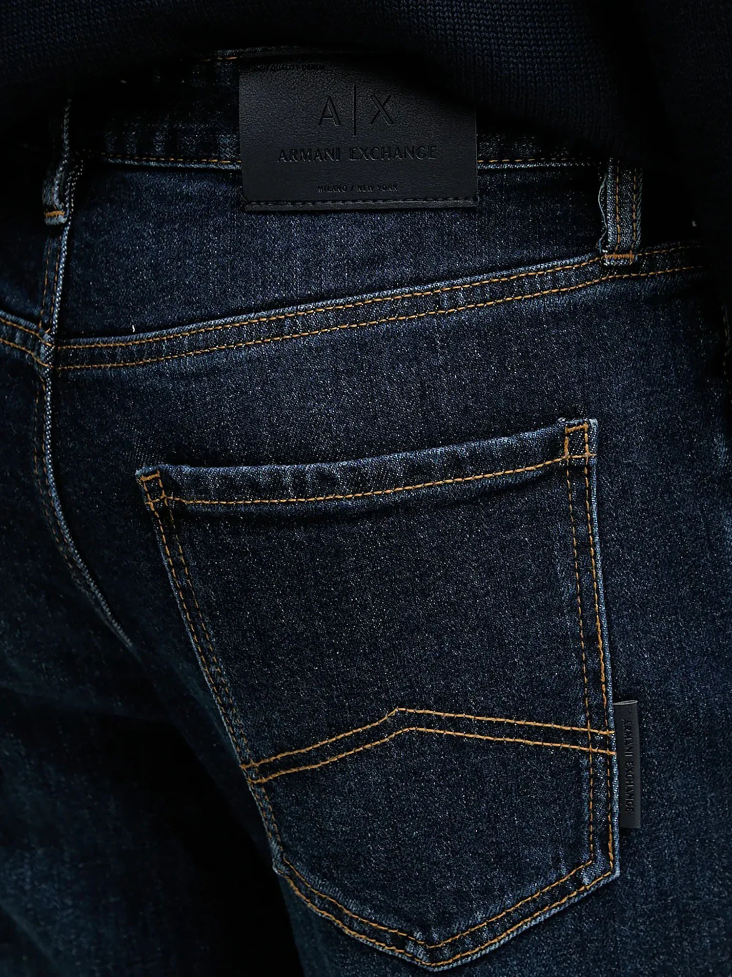 Jeans Armani Exchange Uomo stretch denim scuro - Image 3