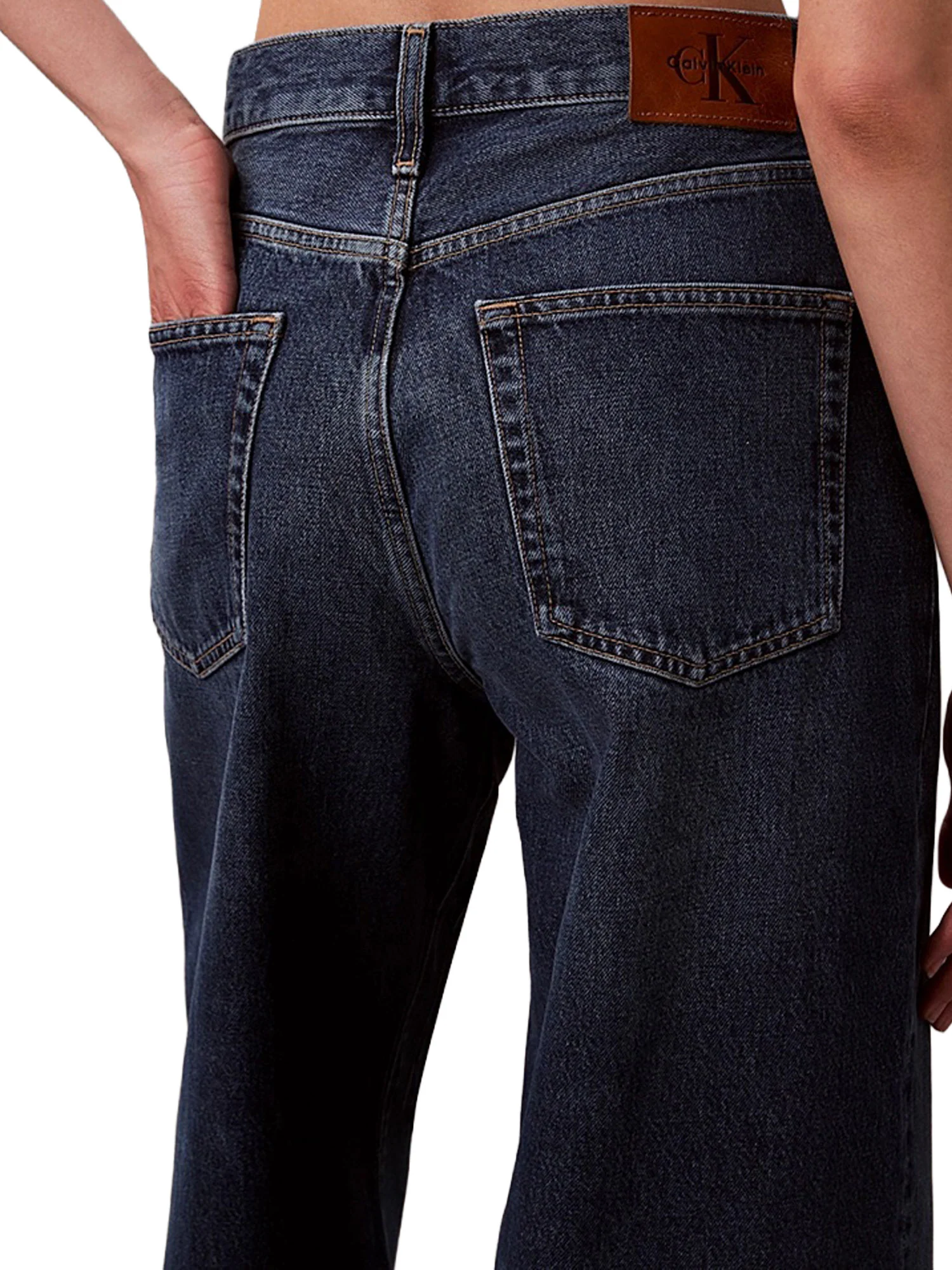 Jeans Calvin Klein Donna modello the wide leg
 Denim scuro - Image 3