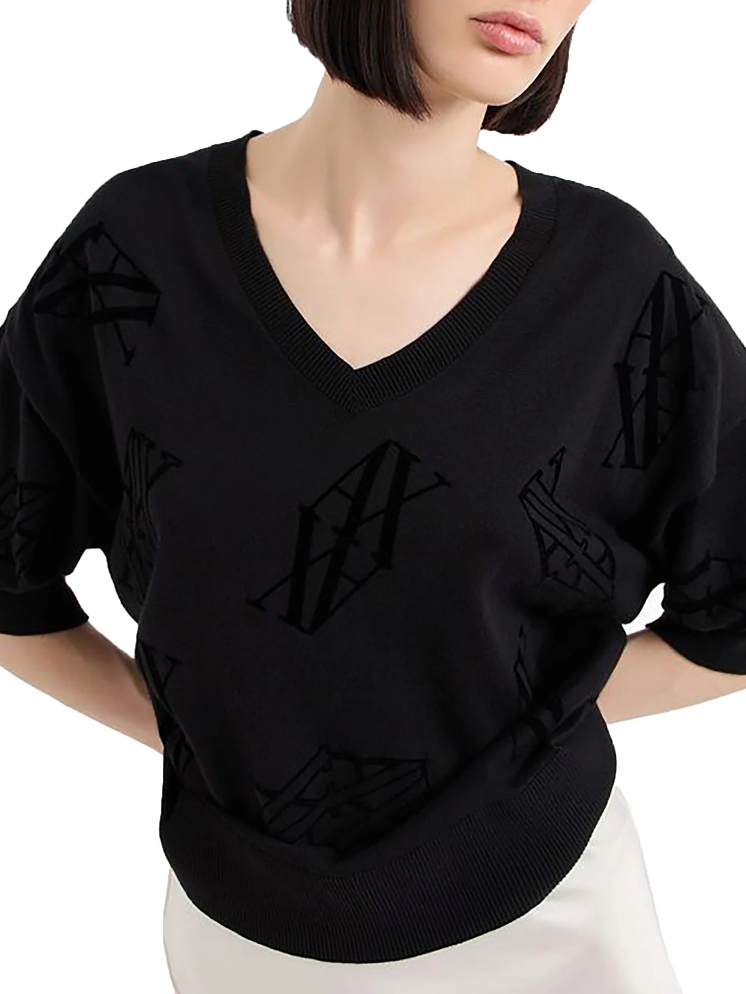 Maglia scollo a v manica lunga allover logo nero - Image 2