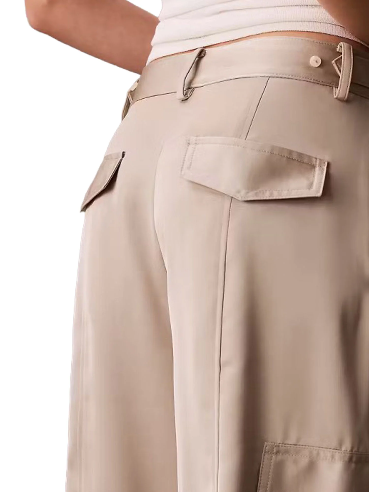 Pantaloni cargo Calvin Klein Donna grigio satin - Image 3