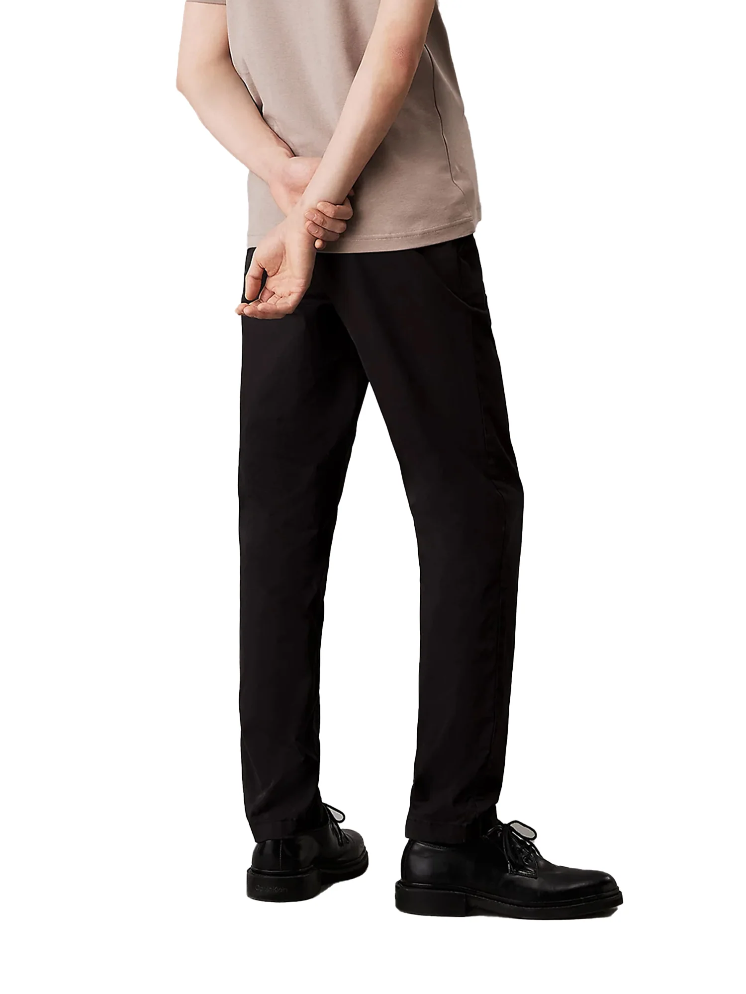 Pantalone chino slim fit modern in twill di cotone nero - Image 2