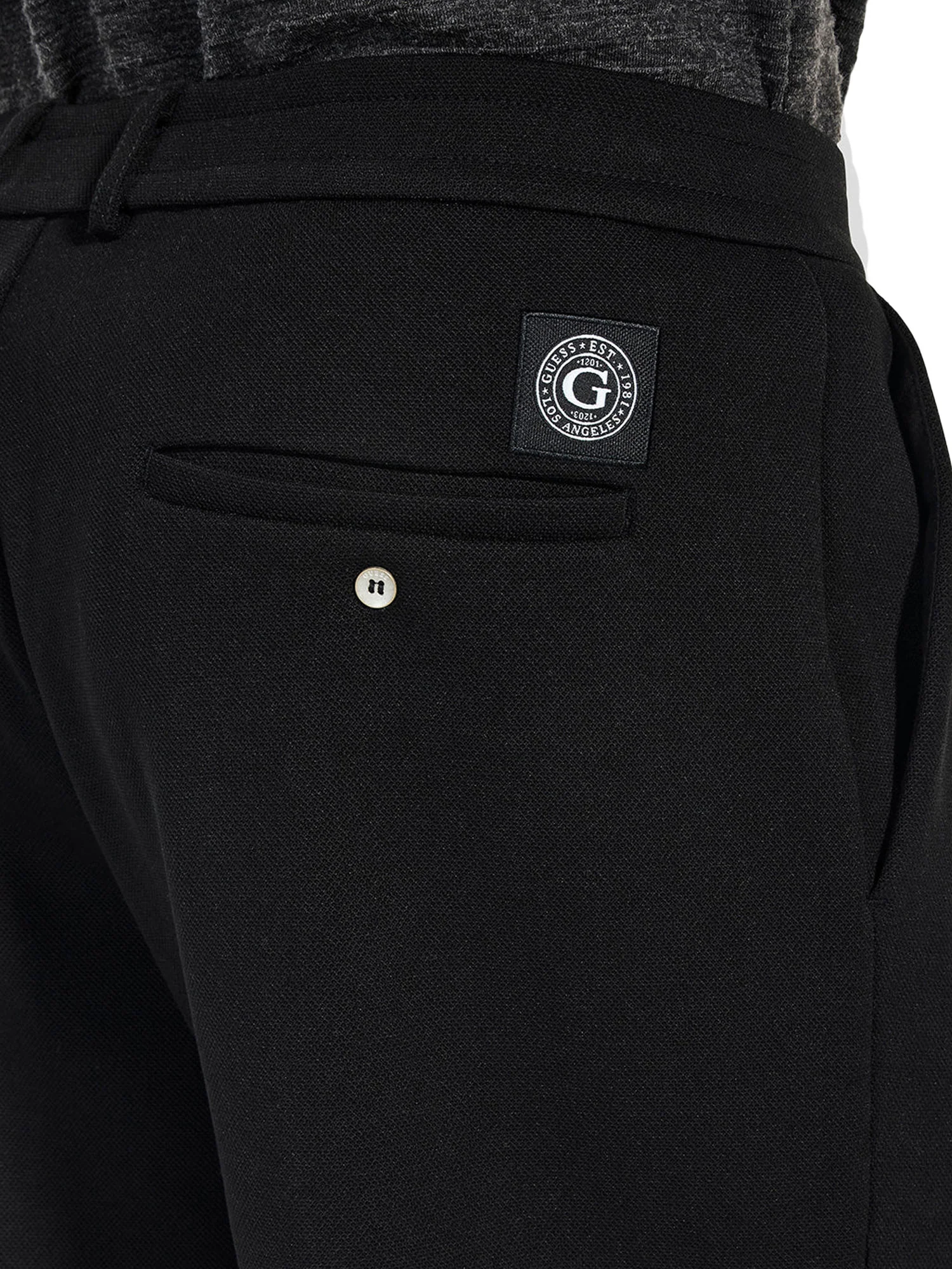 Pantalone Guess uomo con patch logo nero - Image 3