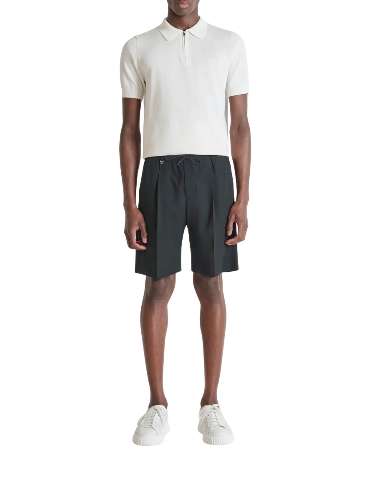 Short con coulisse Antony Morato uomo modello Neil nero