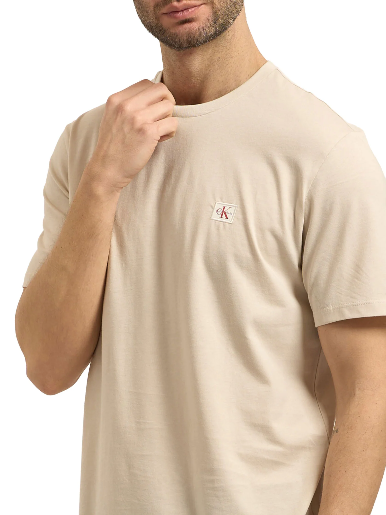 T-shirt Calvin Klein Jeans Uomo manica corta badge 30S jersey
 Beige - Image 3
