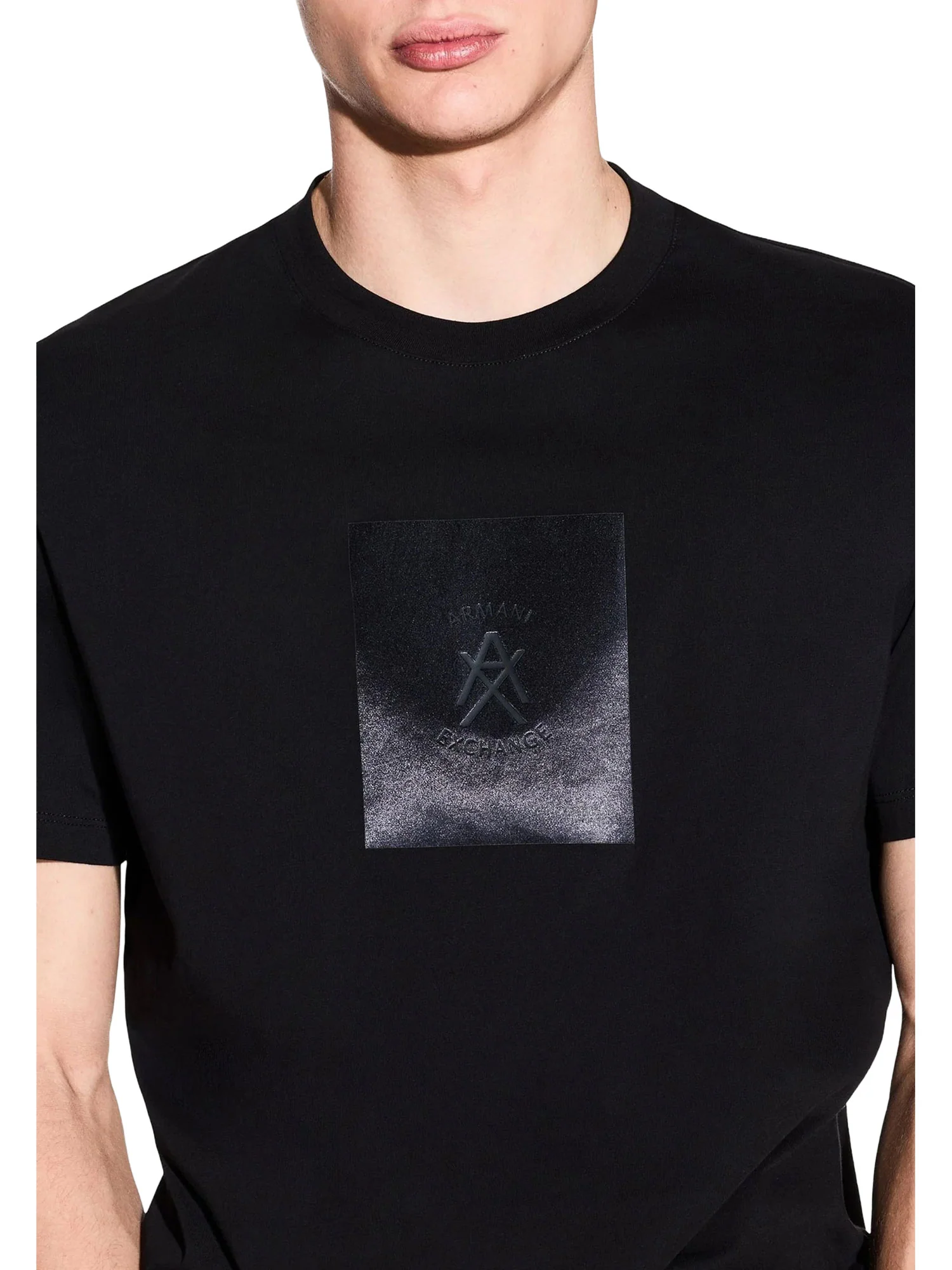 T-shirt Armani Exchange Uomo manica corta patch logo nero - Image 3