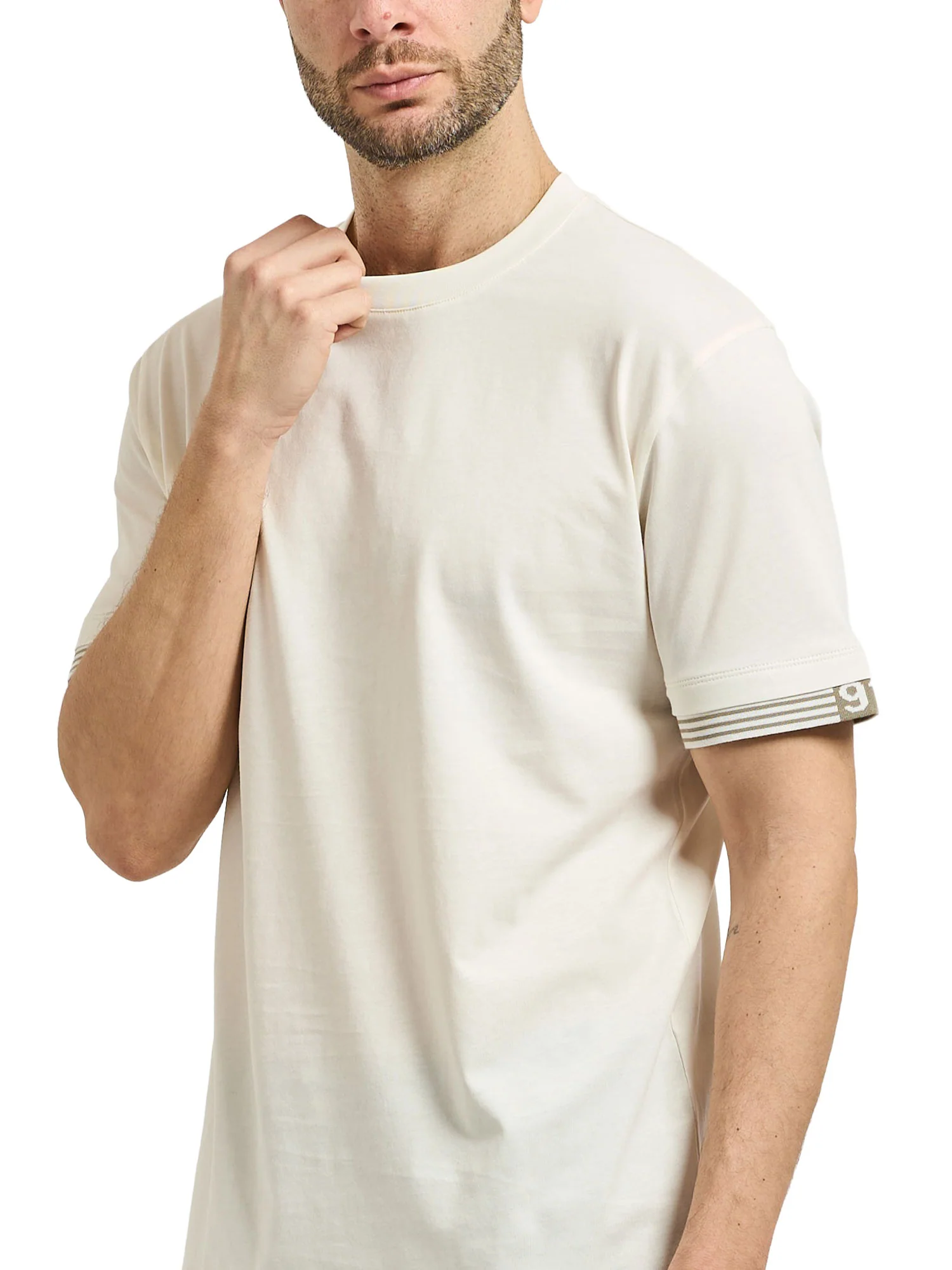 T-shirt Armani Exchange Uomo manica corta con righe sulla manica beige - Image 4