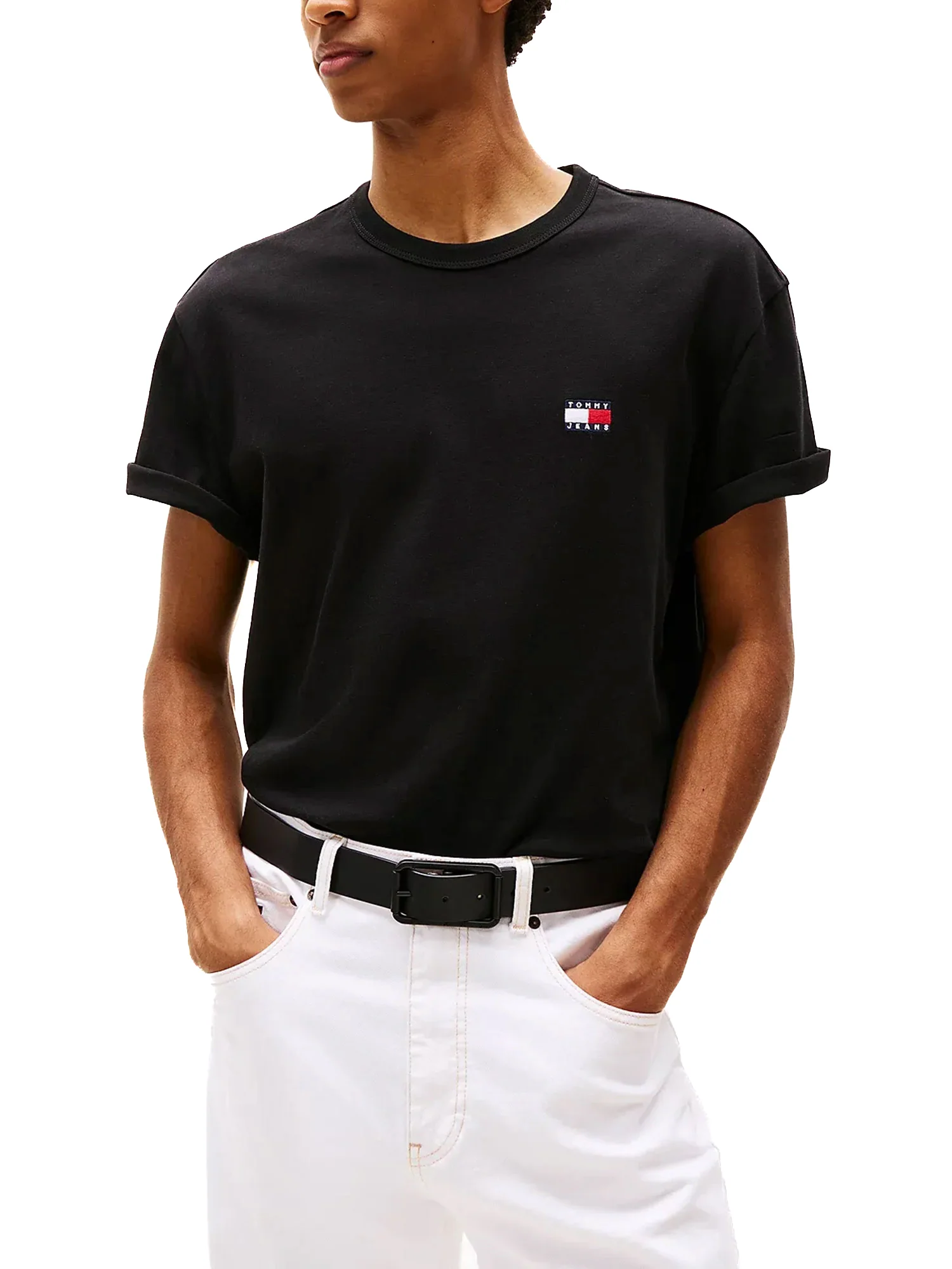T-shirt maniche corte con badge frontale nero